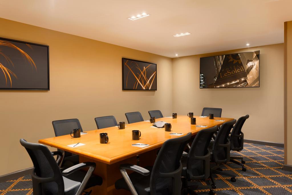 Hotel Le Soleil By Executive Hotels Vancouver Esterno foto