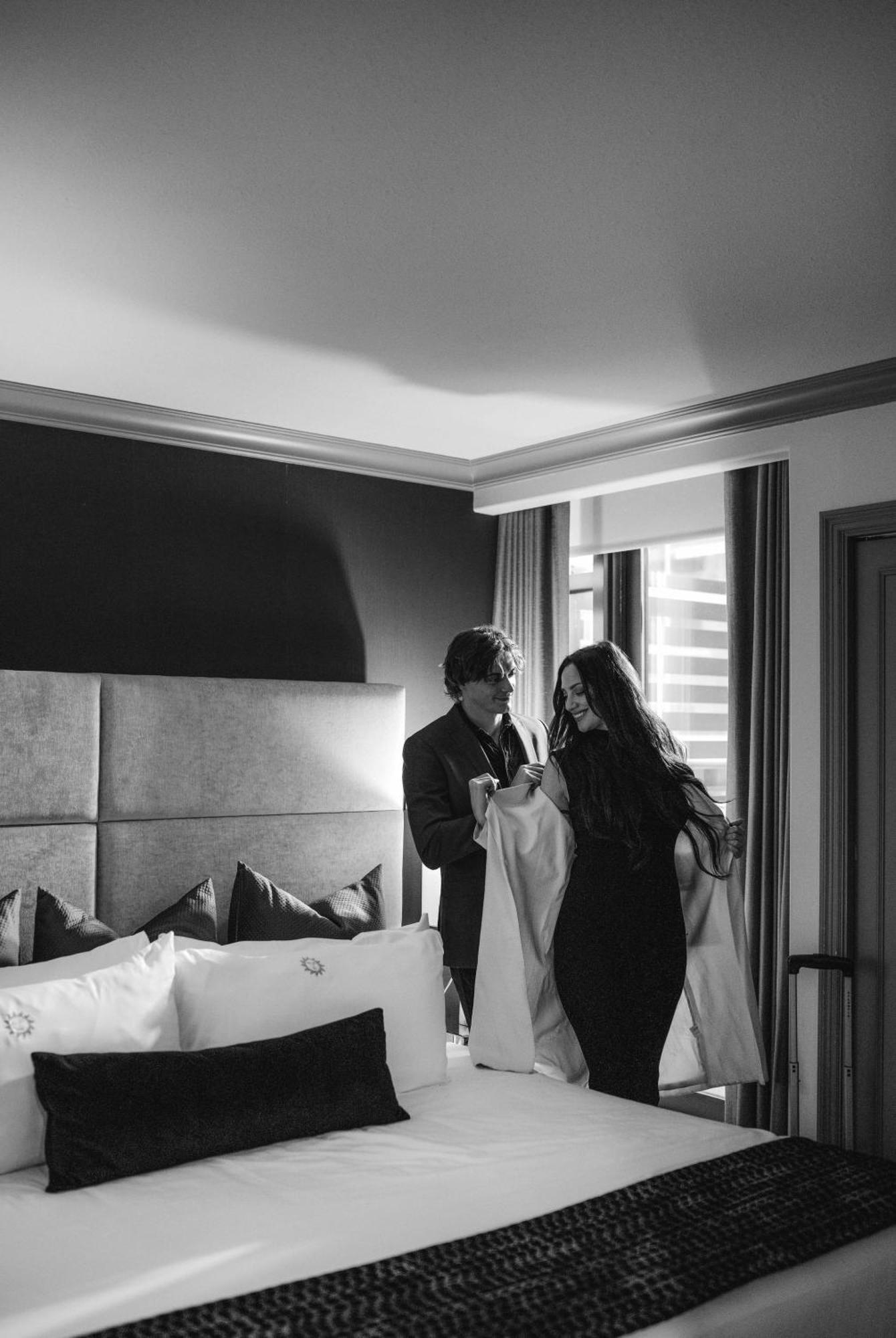 Hotel Le Soleil By Executive Hotels Vancouver Esterno foto